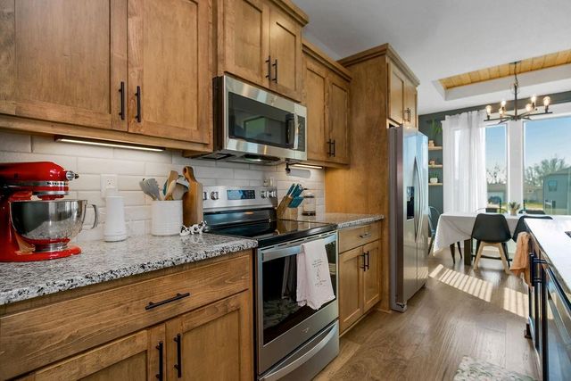 807 W Solomon Drive, Lone Jack, MO 64086