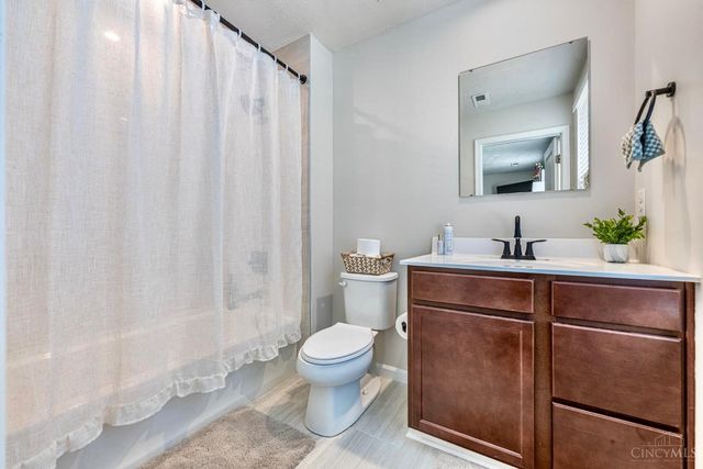 1390 Acadia, Harrison, OH 45030