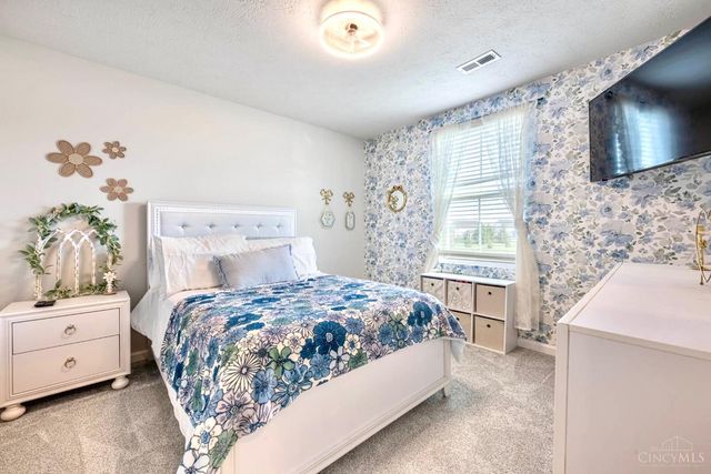 1390 Acadia, Harrison, OH 45030