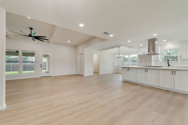 2701 Lawndale Drive, Plano, TX 75023