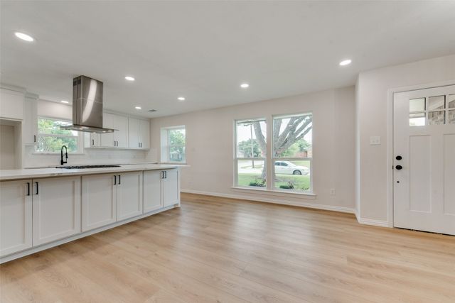 2701 Lawndale Drive, Plano, TX 75023