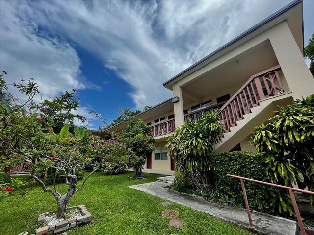675 SW 7th Ave 2, Miami, FL 33130