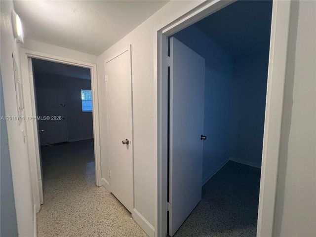 675 SW 7th Ave 2, Miami, FL 33130