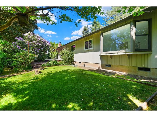 440 Nw YONIA Ct, Hillsboro, OR 97124
