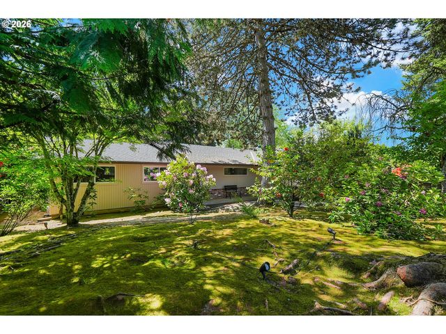 440 Nw YONIA Ct, Hillsboro, OR 97124