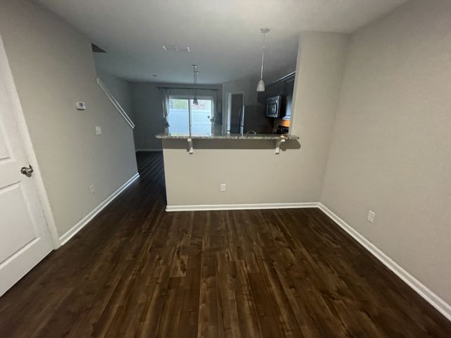 123 Cobblestone Place Dr, Goodlettsville, TN 37072