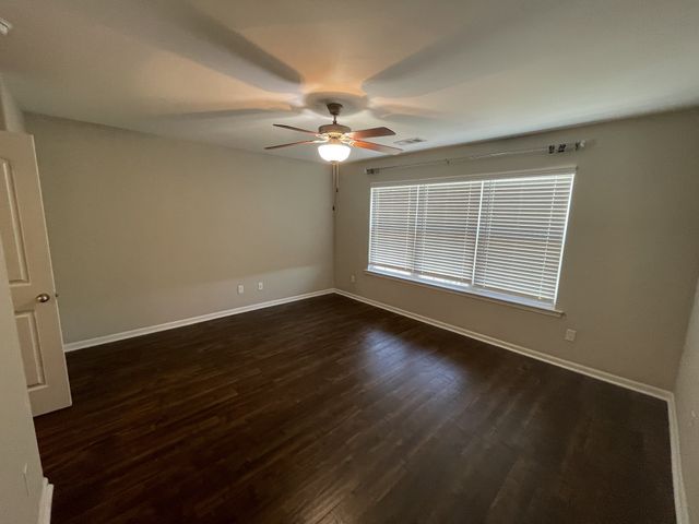 123 Cobblestone Place Dr, Goodlettsville, TN 37072