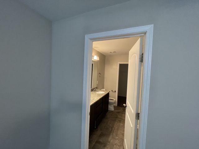 123 Cobblestone Place Dr, Goodlettsville, TN 37072