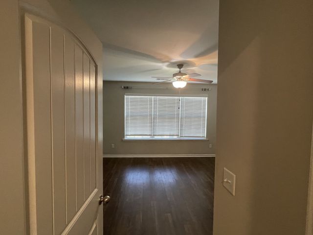 123 Cobblestone Place Dr, Goodlettsville, TN 37072