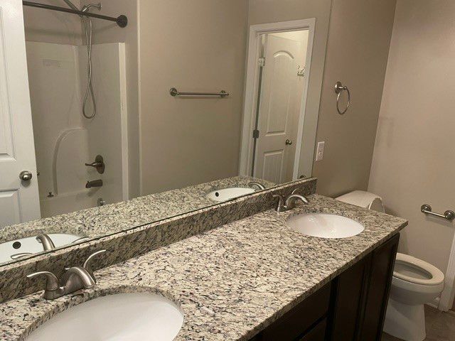 123 Cobblestone Place Dr, Goodlettsville, TN 37072