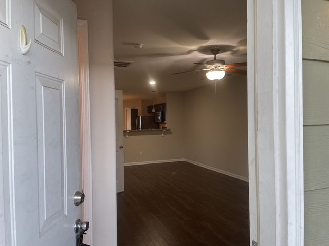 123 Cobblestone Place Dr, Goodlettsville, TN 37072