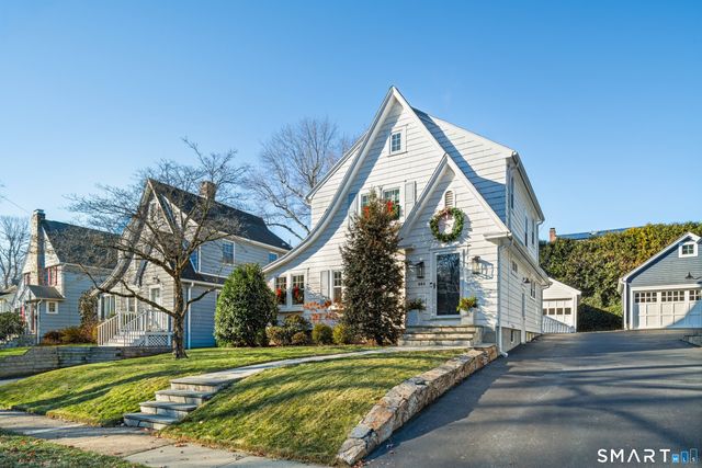 984 Valley Road, Fairfield, CT 06825