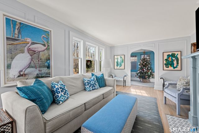 984 Valley Road, Fairfield, CT 06825