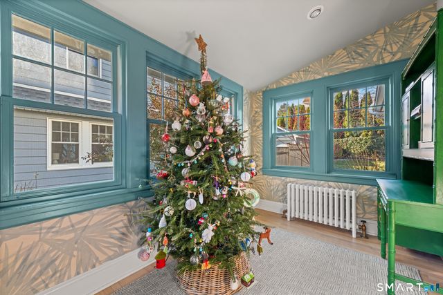 984 Valley Road, Fairfield, CT 06825