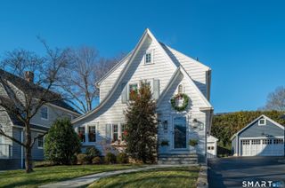 984 Valley Road, Fairfield, CT 06825