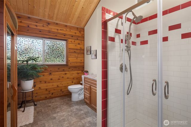 7717 252nd Avenue NE, Redmond, WA 98053