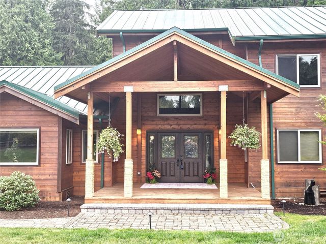 7717 252nd Avenue NE, Redmond, WA 98053