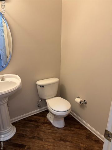 26459 Fieldstone Drive 30, Novi, MI 48374