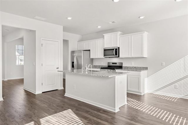 37 Holland Cove, Winder, GA 30680