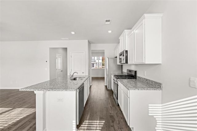 37 Holland Cove, Winder, GA 30680