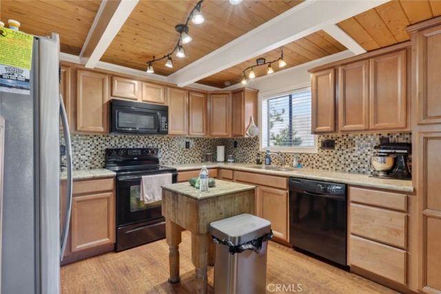 1800 Bernina Drive, Pine Mountain Club, CA 93222