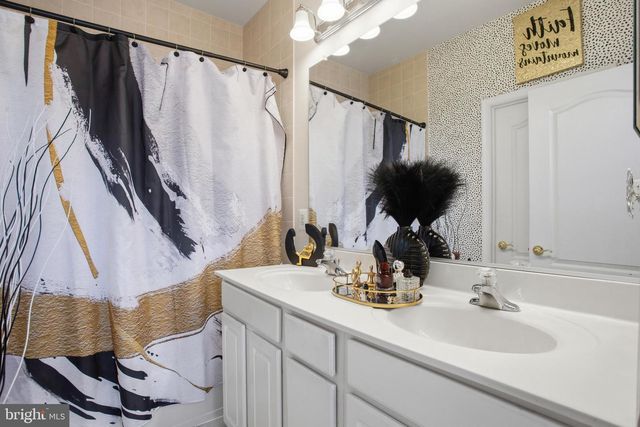 4334 TALMADGE CIR, Suitland, MD 20746