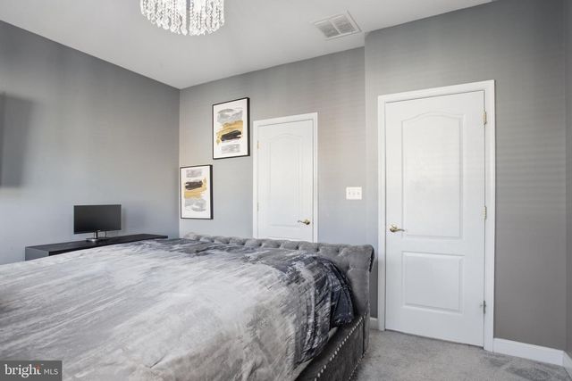 4334 TALMADGE CIR, Suitland, MD 20746