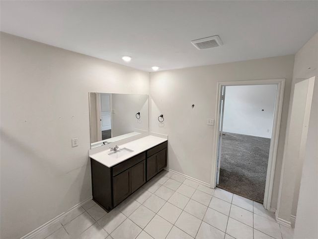 2047 Serval Lane, Crandall, TX 75114