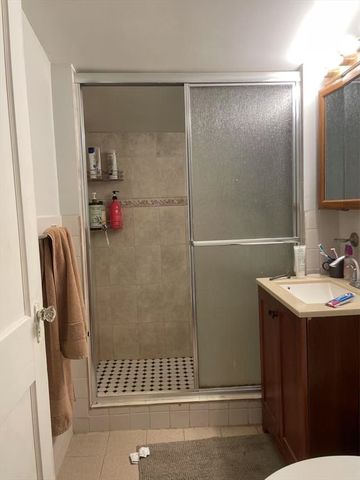 7 Granite 2, Cambridge, MA 02139