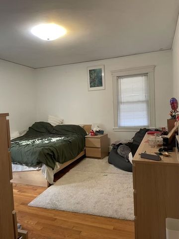 7 Granite 2, Cambridge, MA 02139