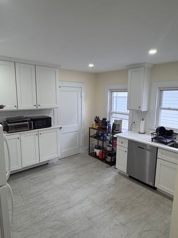 7 Granite 2, Cambridge, MA 02139
