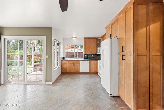 2984 Elmwood Street, Newbury Park, CA 91320