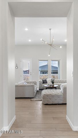 2516 SAMMY CERVANTES Street, El Paso, TX 79938