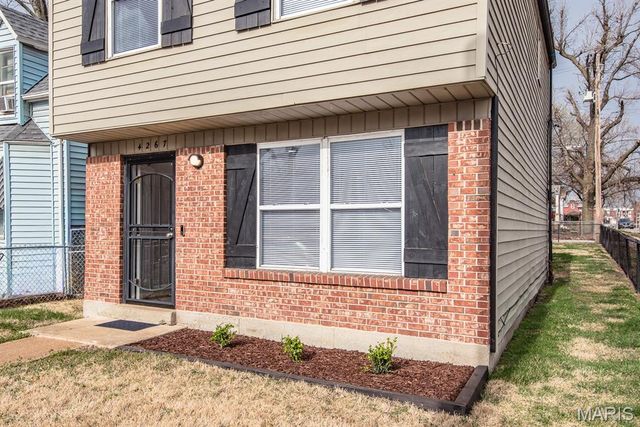 4267 Fair Avenue, St Louis, MO 63115