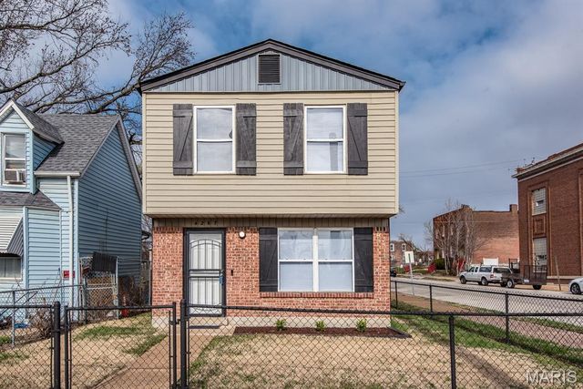 4267 Fair Avenue, St Louis, MO 63115