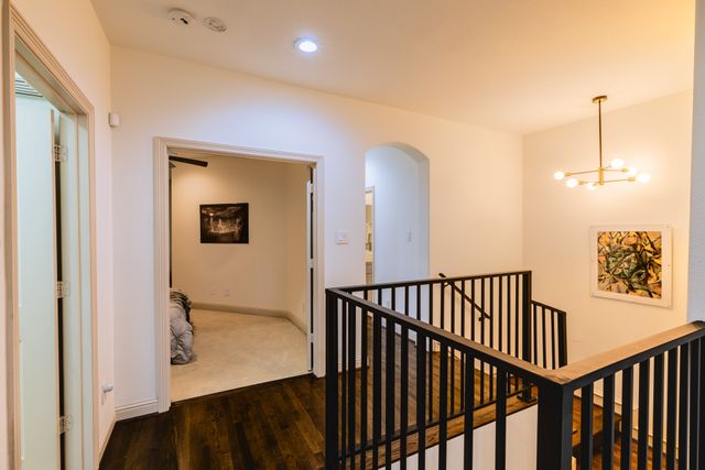 5113 Vandelia Street, Dallas, TX 75235