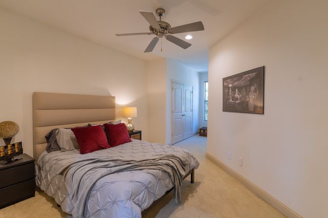 5113 Vandelia Street, Dallas, TX 75235