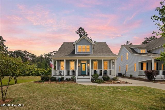 380 Manning Square, Southern Pines, NC 28387