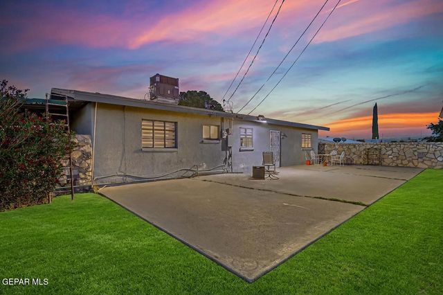1135 CUBA Drive, El Paso, TX 79915