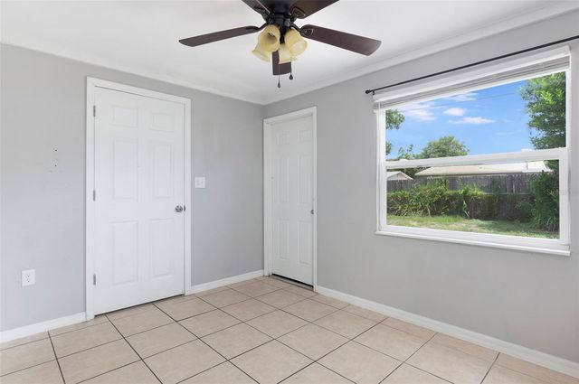 5255 45TH AVENUE N, St Petersburg, FL 33709