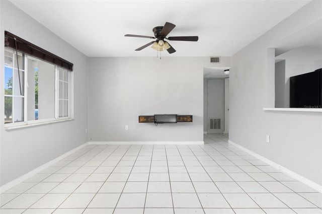 5255 45TH AVENUE N, St Petersburg, FL 33709