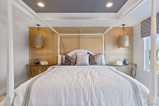 1970 Elizabeth Lane, Ypsilanti, MI 48198