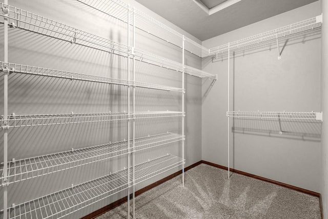 5120 N GALA COURT, Appleton, WI 54913