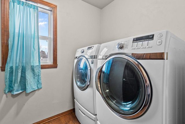 5120 N GALA COURT, Appleton, WI 54913