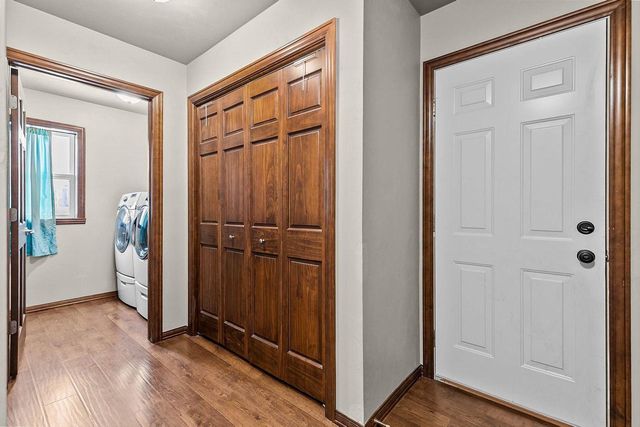 5120 N GALA COURT, Appleton, WI 54913