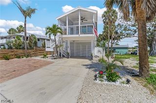 197 Madison CT, Fort Myers Beach, FL 33931