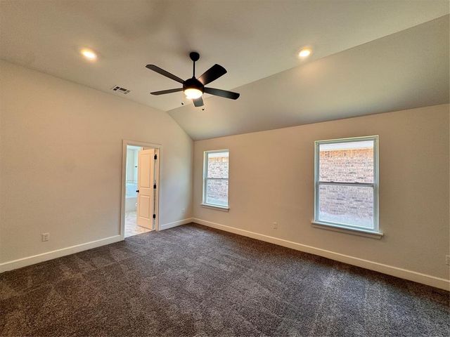 1312 Colonial Avenue, Tuttle, OK 73089