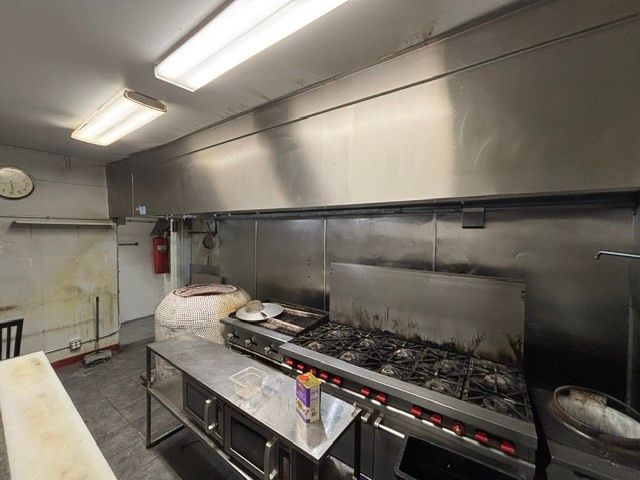 1450 W Webster Avenue, Chicago, IL 60614