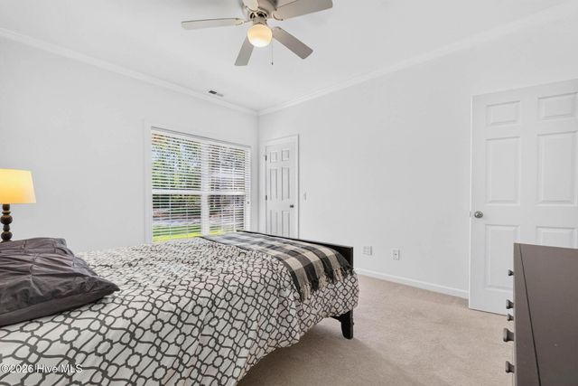 4152 Sheffield Place SE, Southport, NC 28461