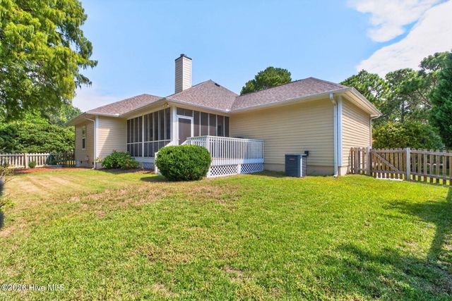4152 Sheffield Place SE, Southport, NC 28461